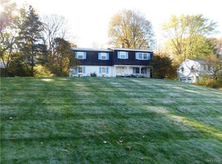 121 Pine Ridge Rd, Fayetteville, NY 13066