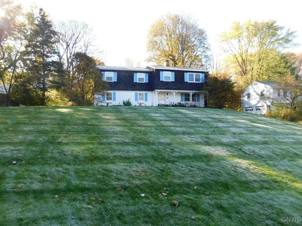 121 Pine Ridge Rd, Fayetteville, NY 13066