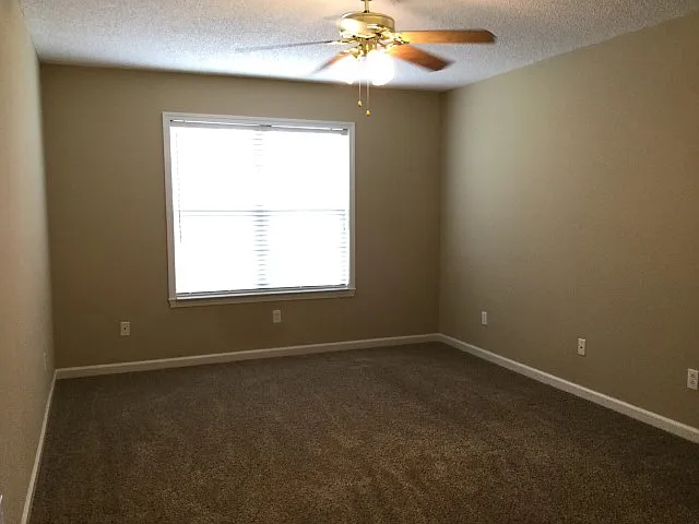 263 Clearfount Dr — Photo 2