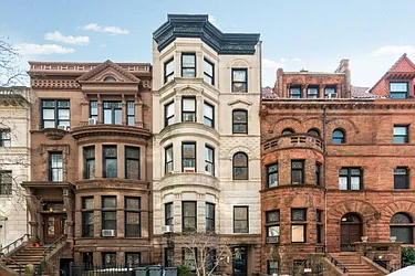 Sold by HomeDax Real Estate