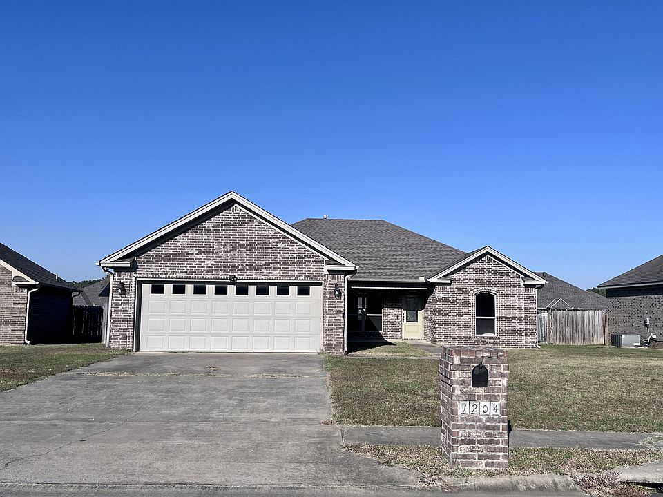 1st image of 1204 Puritan Dr