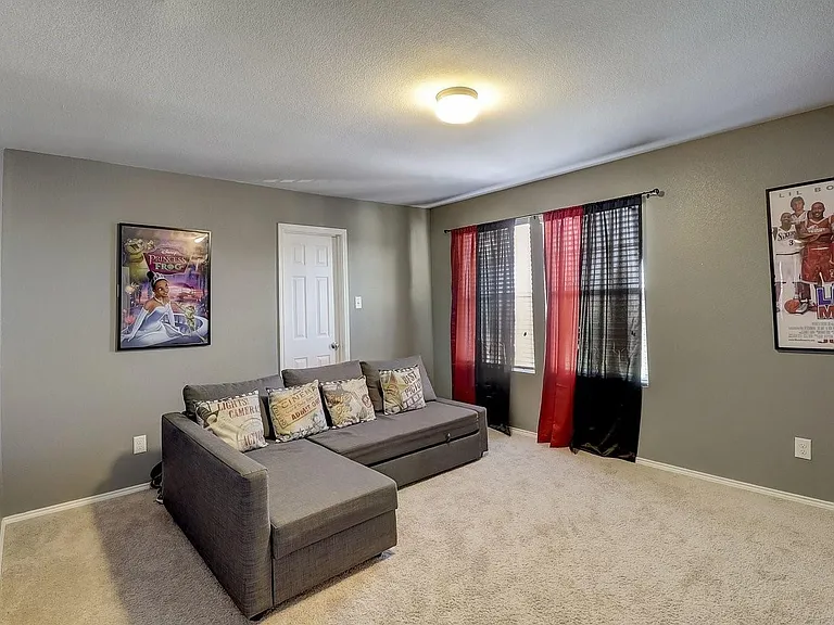 3105 Walker Creek Dr — Photo 26