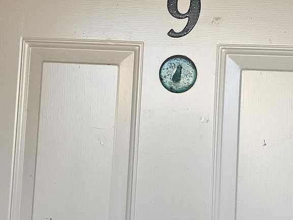 2nd image of 9 Mill Park Ln