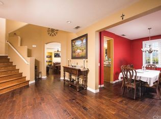 25311 Rolling Greens Way, Santa Clarita, CA 91350