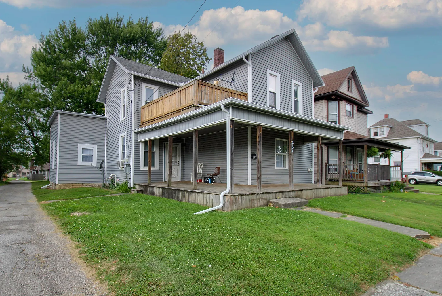 437 Cherry St photo 1