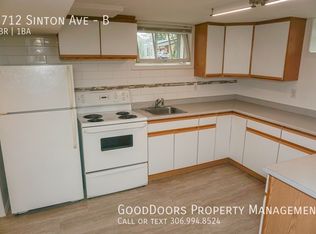2712 Sinton Ave #B, Regina, SK S4S1K1