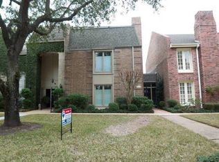 440 E Fair Harbor Ln, Houston, TX 77079