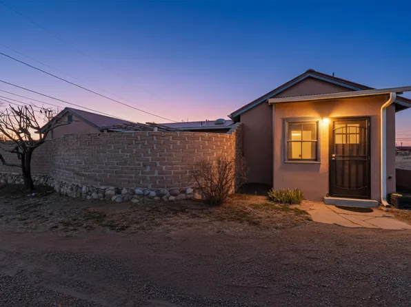 1698 Agua Fria St, Santa Fe, NM 87505