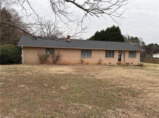 525 Gladstone Rd, Mocksville, NC 27028