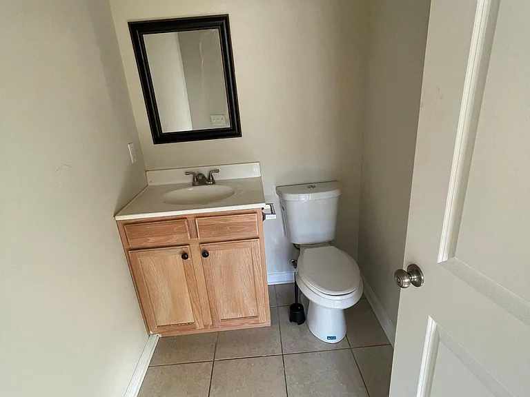 408 N Wiota St #2 — Photo 17