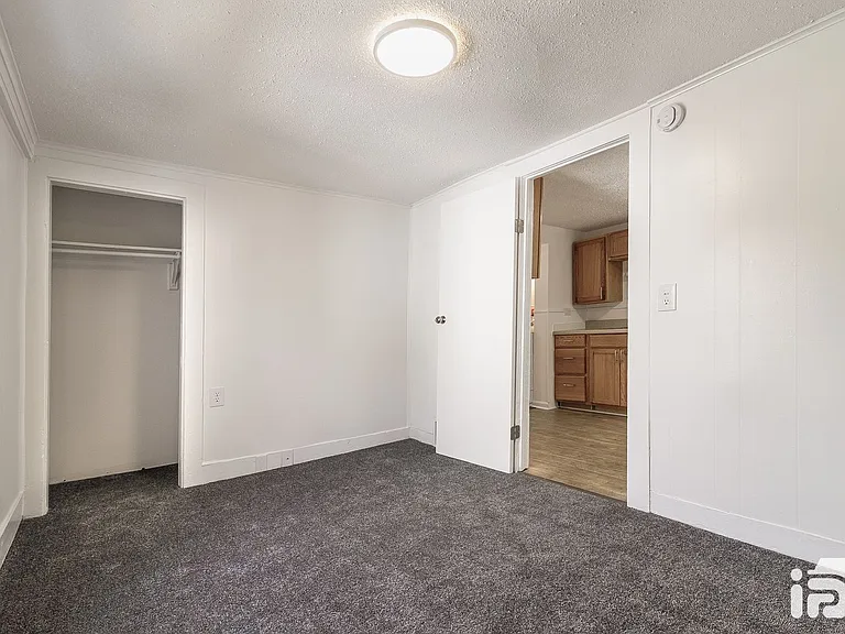 407 S Michigan Ave — Photo 14