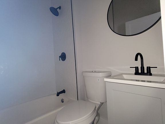 3rd image of 5 Church St APT 24