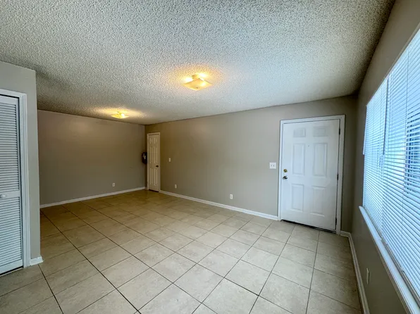 Cedar Creek Apartments