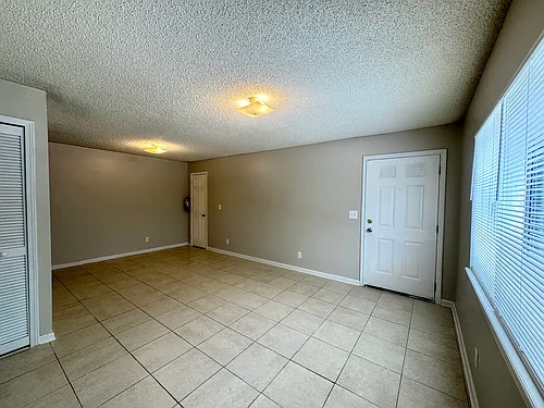 Cedar Creek Apartments Photo 1