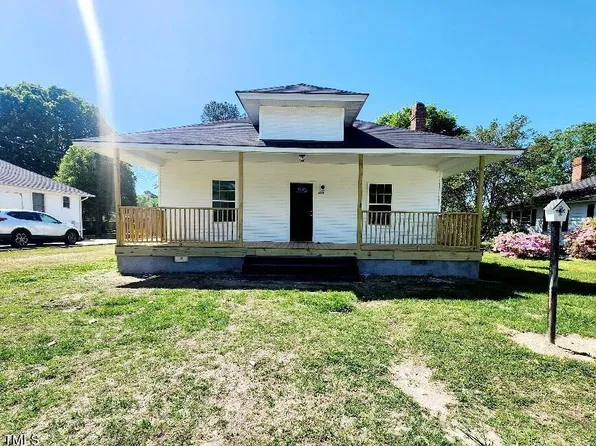 305 E East St, Erwin, NC 28339