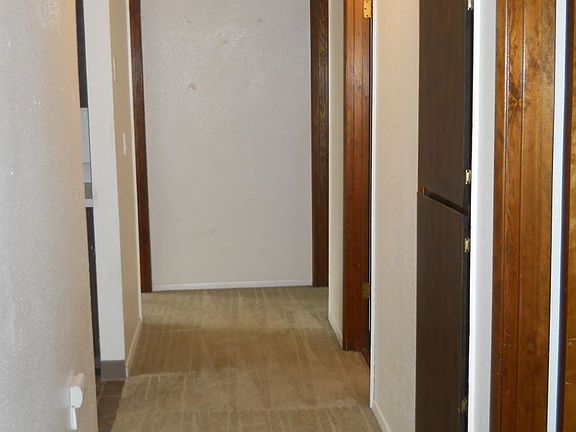 2nd image of 118 NE Grace Ave APT 27