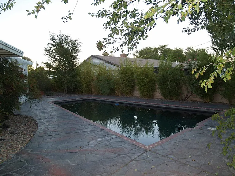 1418 Bryn Mawr Ave — Photo 4