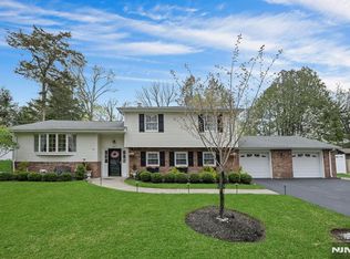 267 Cambridge Rd, Hillsdale, NJ 07642