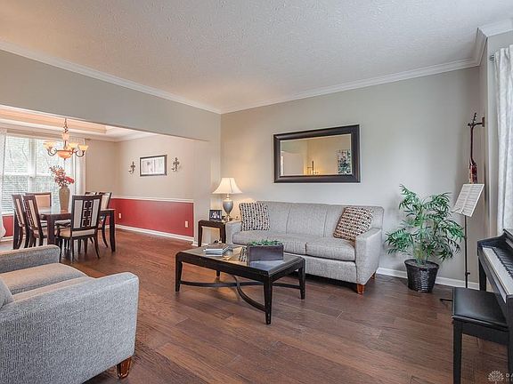 3rd image of 8172 Julian Pl