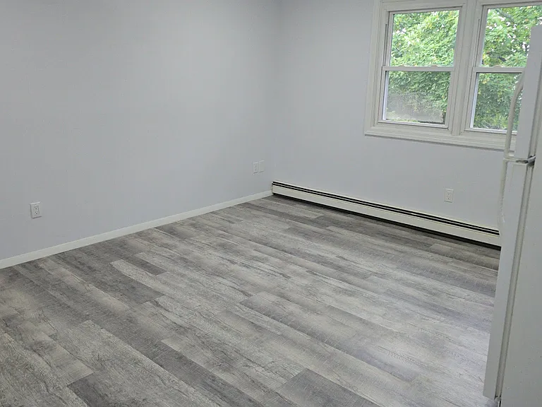 520 June St #6 — Photo 12