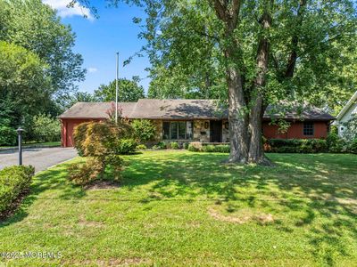 8 Greenwood Place, Middletown, NJ, 07748