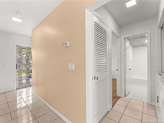5th image of 1900 S Kanner Hwy APT 7-202