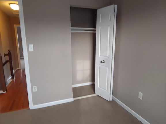 2nd image of 6226 Walkers Croft Way