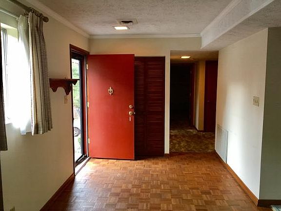 5th image of 5 Euclid Ave APT 133