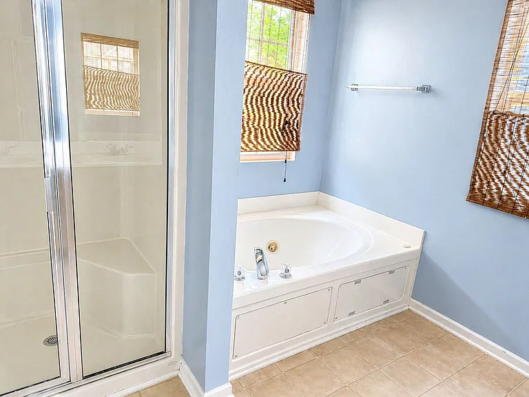 12609 Hazy Valley Ct — Photo 18