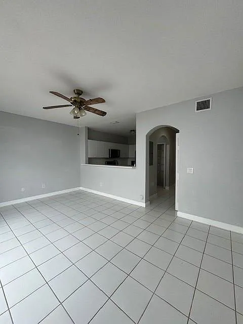 3 bed, 2.5 bath, 1450 sqft, $2,900 — Photo 4