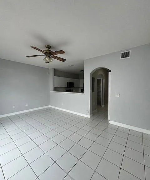 15786 SW 40th St #73 — Photo 4