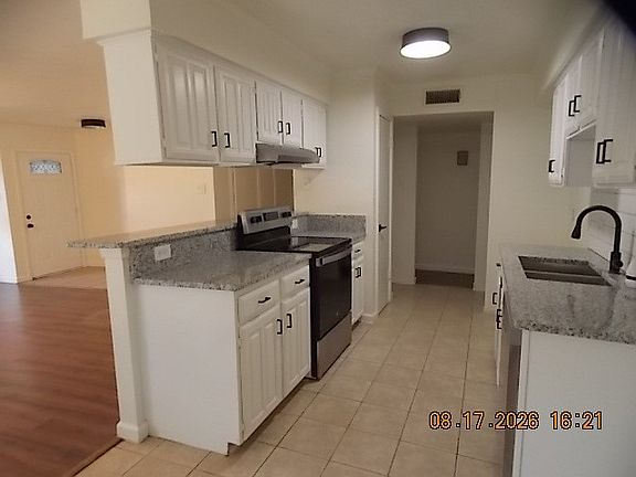 3rd image of 3425 Doolittle Dr