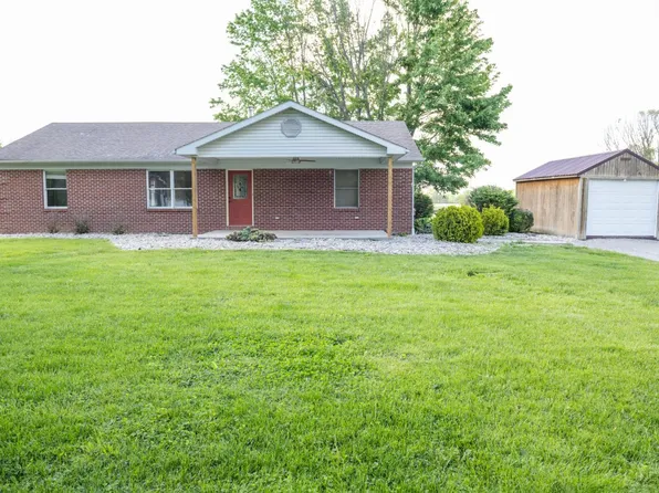 6231 Hunt Rd, Fayetteville, OH 45118