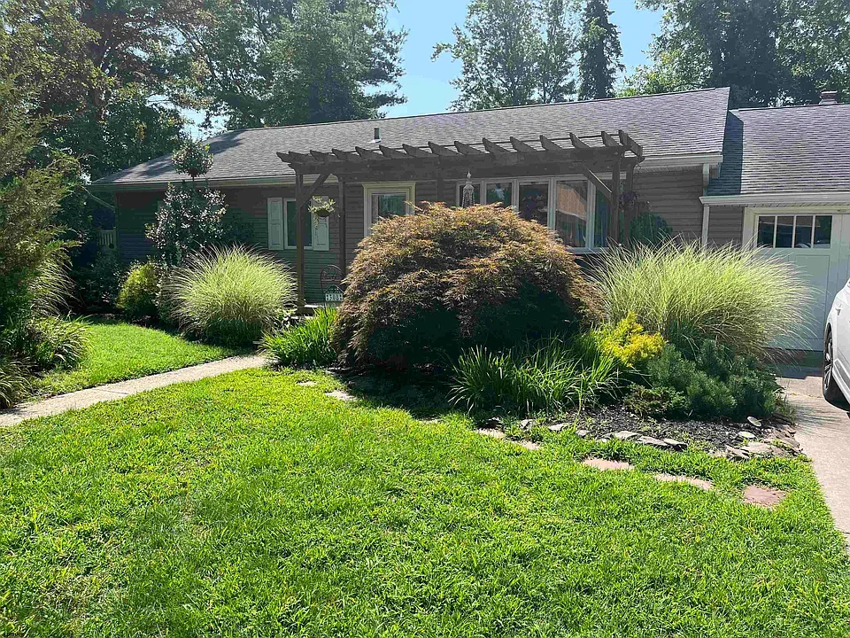 308 Steven Dr