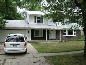 1st image of 17525 S Willow Ave