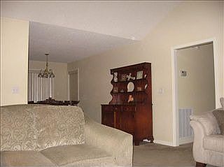 4th image of 283 Augustine Dr