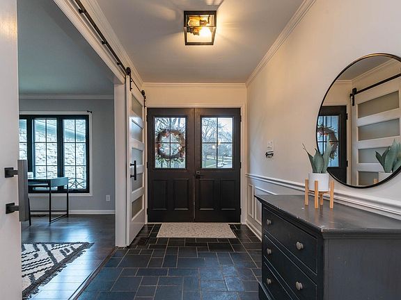 4th image of 1715 E Wexley Rd