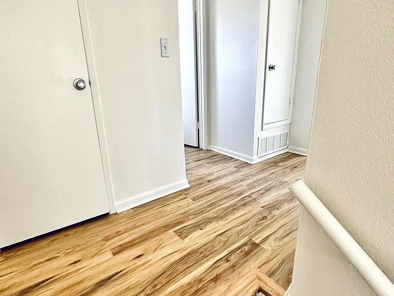 El Arroyo Dr — Photo 18