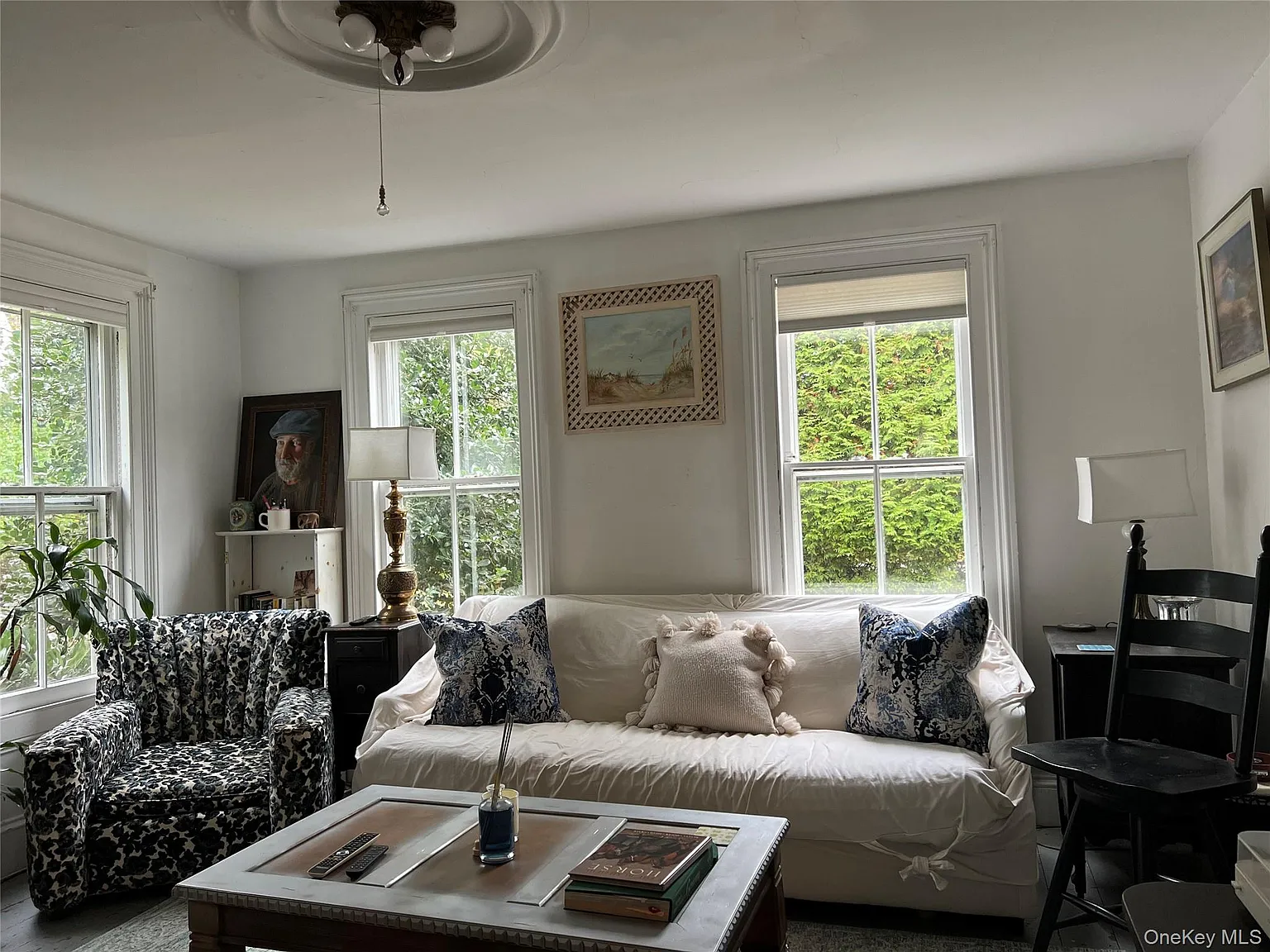 4 bed, 2.0 bath, 2200 sqft, $3,500 — Photo 4