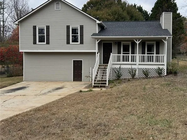 68 Sumer Ln S, Douglasville, GA 30134