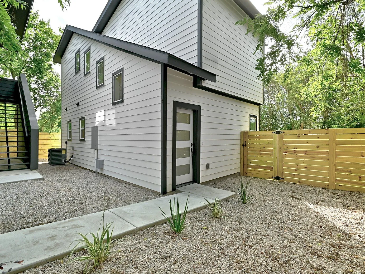 Bethune Ave, Austin — Photo 3