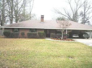 113 Meadowood Dr, Petal, MS 39465
