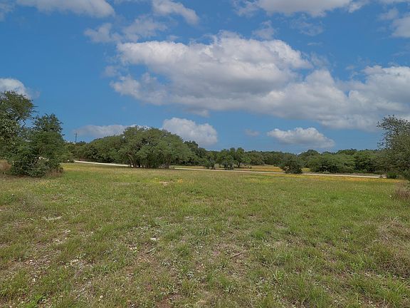 5th image of 1400 Panther Creek Rd