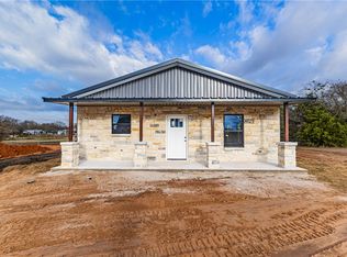 1111 E Navarro Ave, Mart, TX 76664