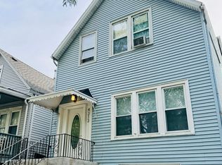 4313 N Bernard St UNIT 2, Chicago, IL 60618