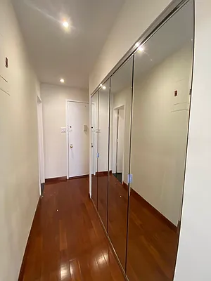 Rented by Bond New York | media 7