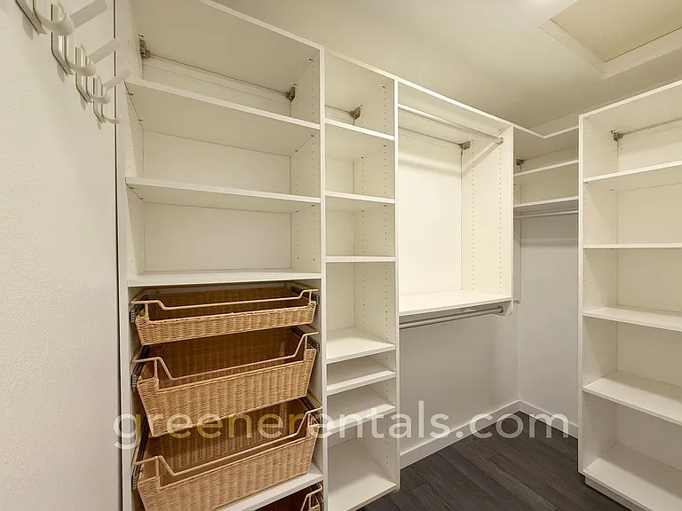 2210 Tolmie Ave #C-1 — Photo 17