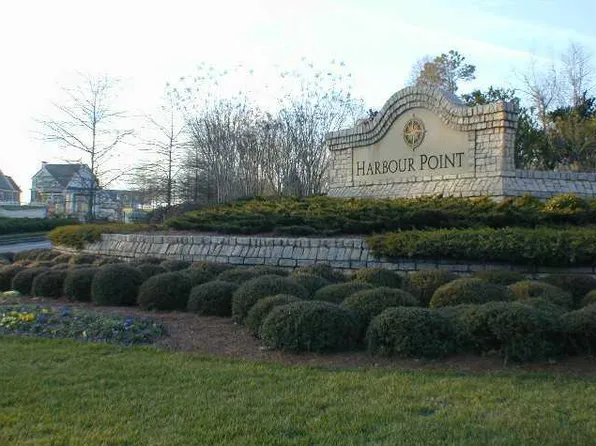 3342 Harbour Point Pkwy, Gainesville, GA 30506