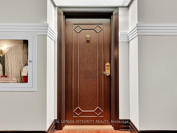 3rd image of 3105 Carling Ave #1403