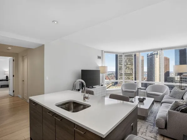 1 Franklin St #2805, Boston, MA 02110
